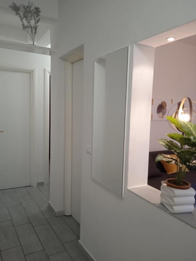 Smart Suite Rom Exterior foto